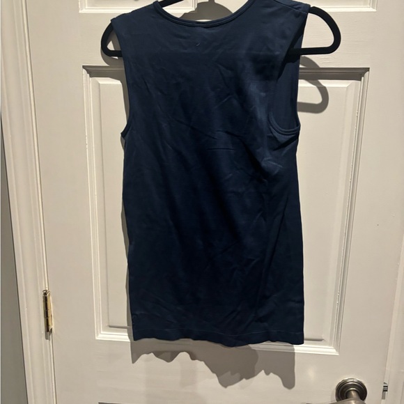 Zyia Tank Top - Picture 3 of 3